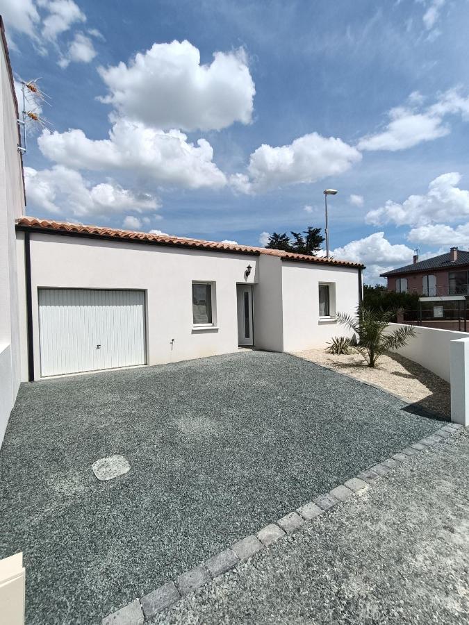 Charmante maison aux portes de la Rochelle La Jarrie Extérieur photo