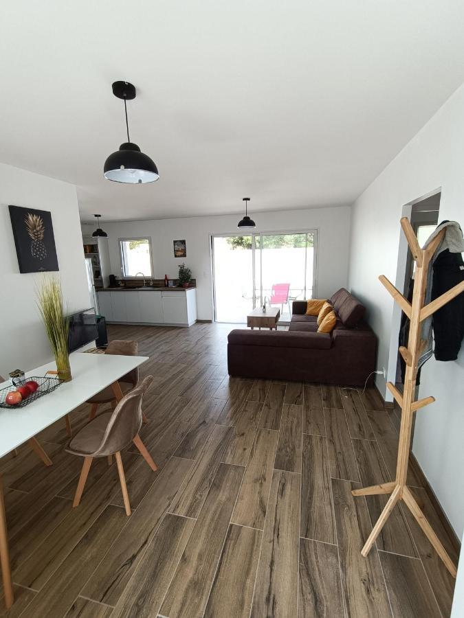 Charmante maison aux portes de la Rochelle La Jarrie Extérieur photo
